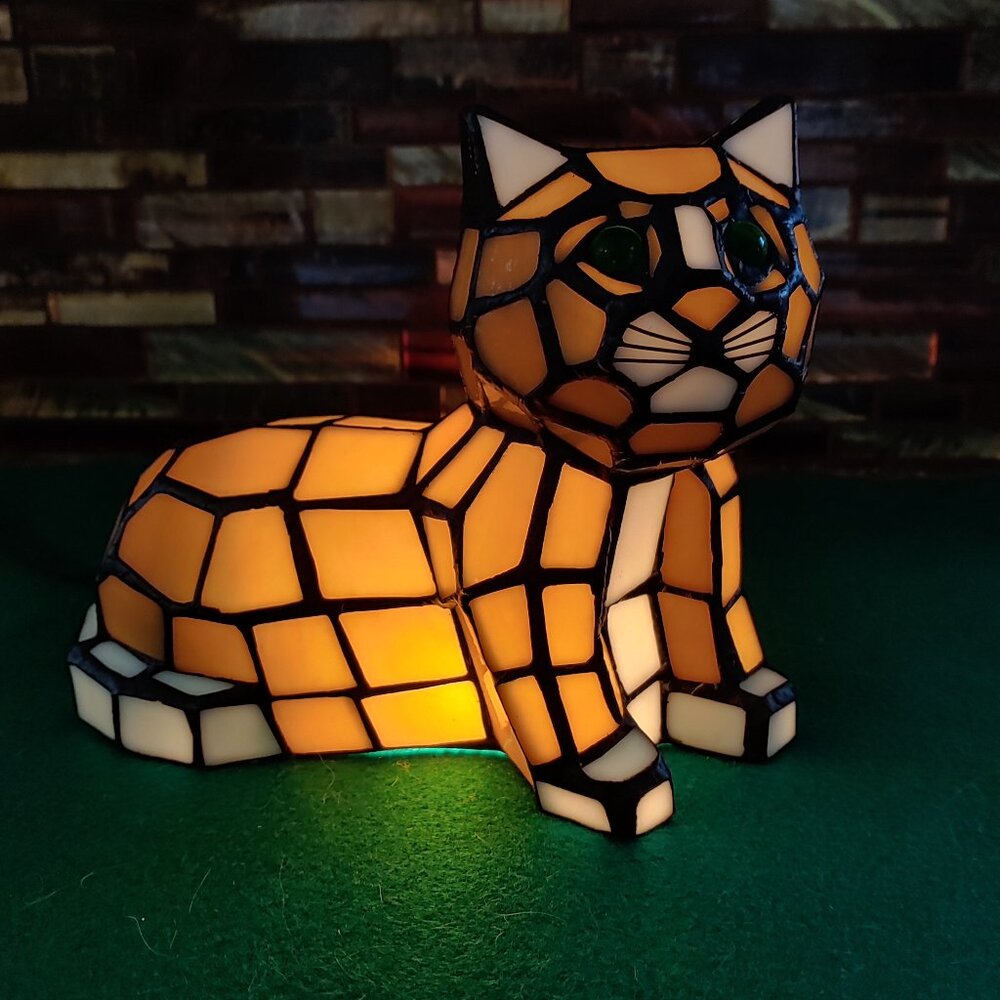 Stained Glass Style Cat Lamp